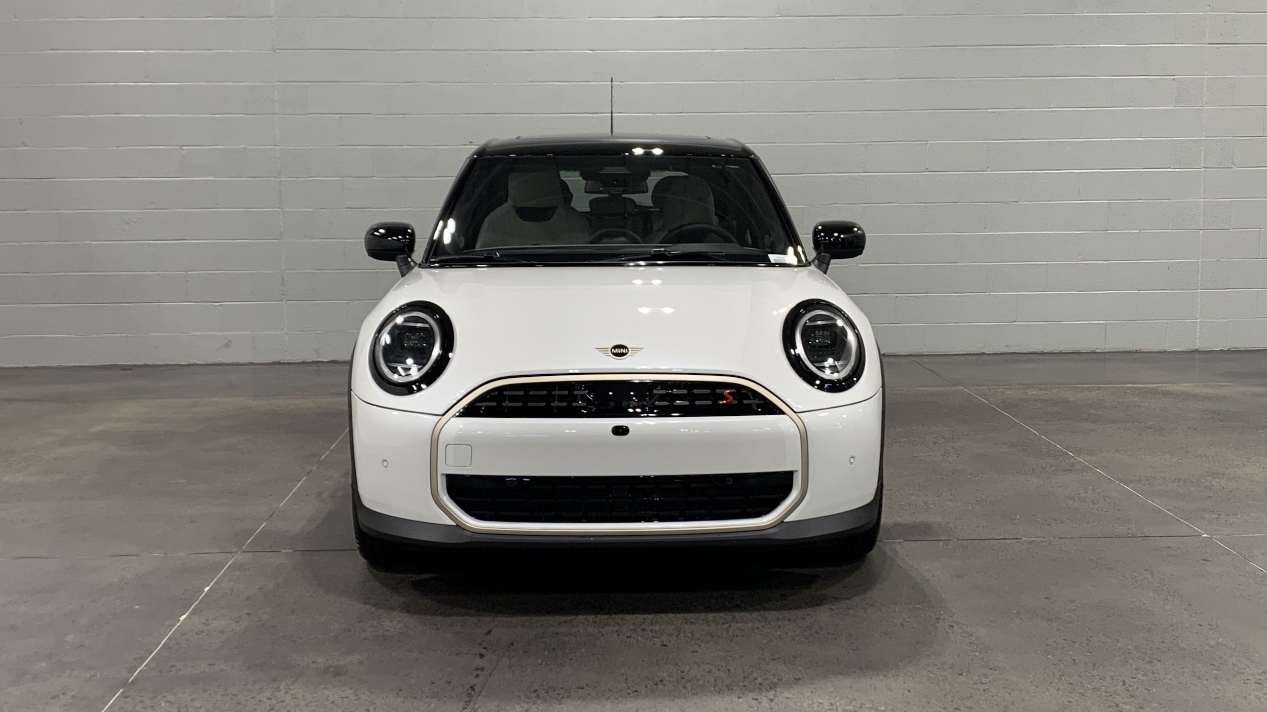 mini hardtop 4 door 2026 WMW53GD06T2X69737 image mini hardtop 4 door 2026 WMW53GD06T2X69737 image